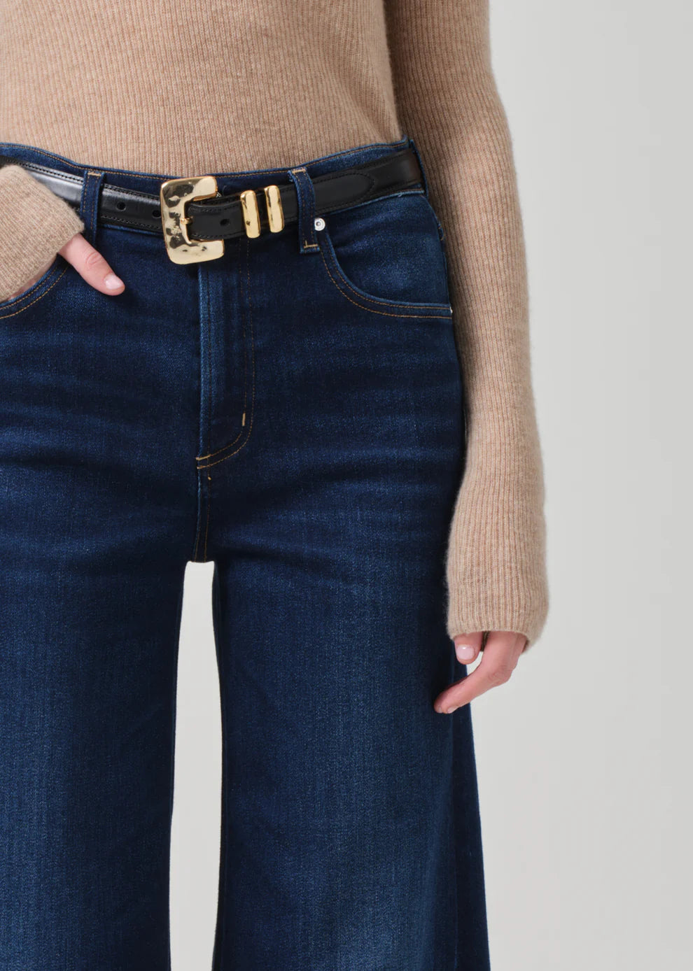 Lyra Crop Wide Leg - Lotus by Citizens of Humanity — alternate view