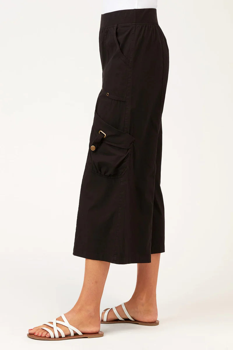 Faulkner Wide Leg Crop - Black by XCVI — alternate view