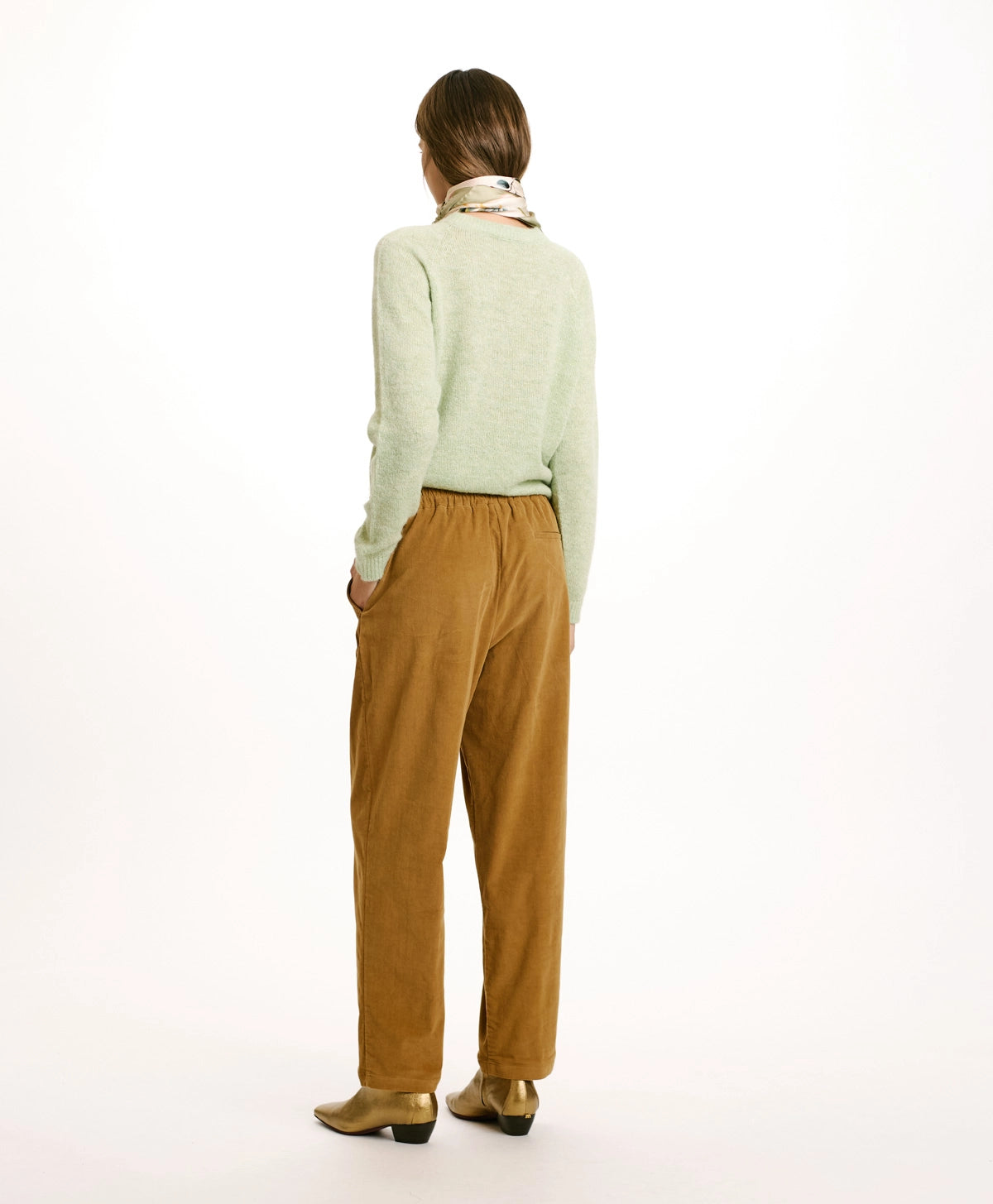 Yoko Stretch Pants - Almond by Momonì — view 4