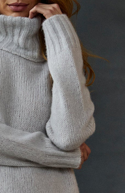 Cashmere Blend Turtleneck - Soft Orchid by Kristensen — alternate view