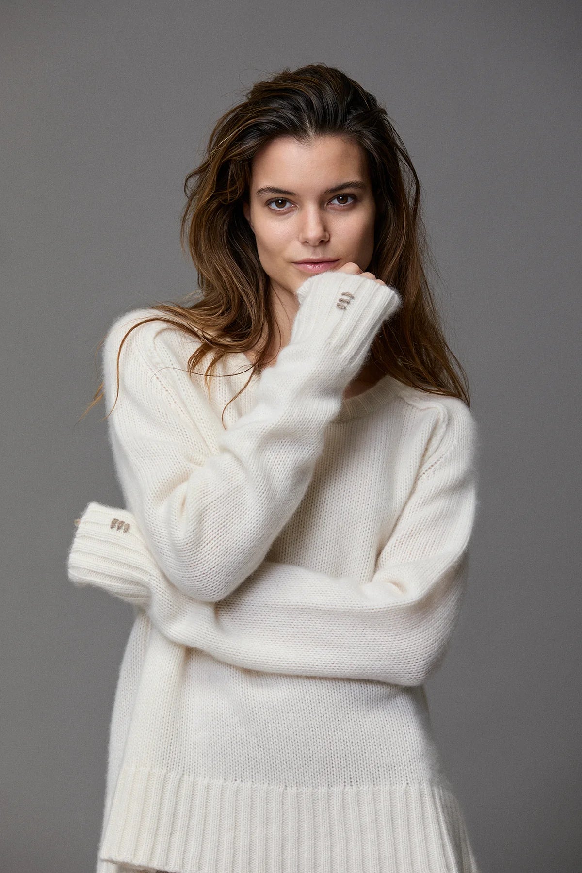 Two Toned Knit Crew Neck - Natural by Kristensen — alternate view