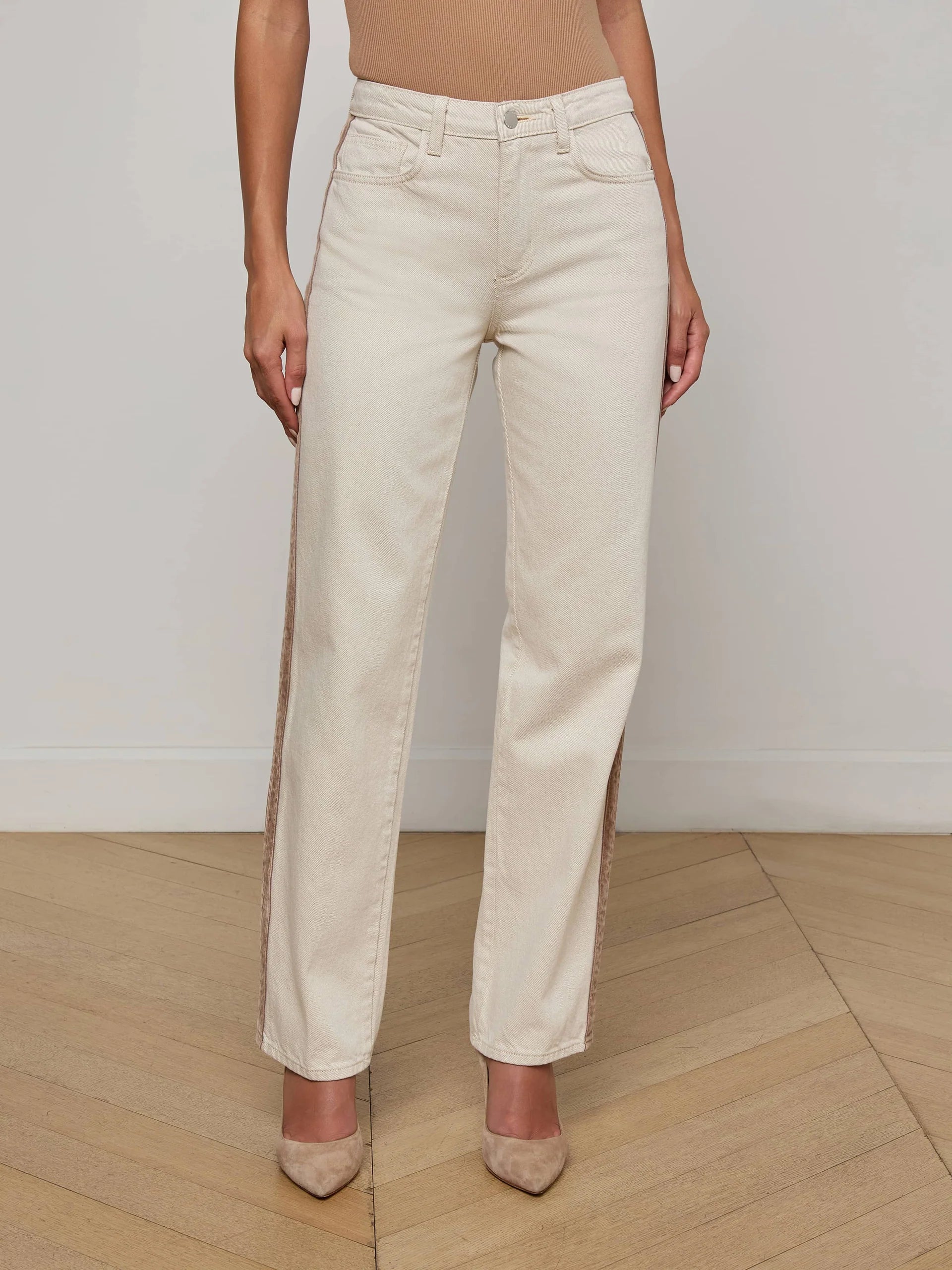 Jones Stovepipe Jean - Desert Tan / Taupe by L'agence — view 3