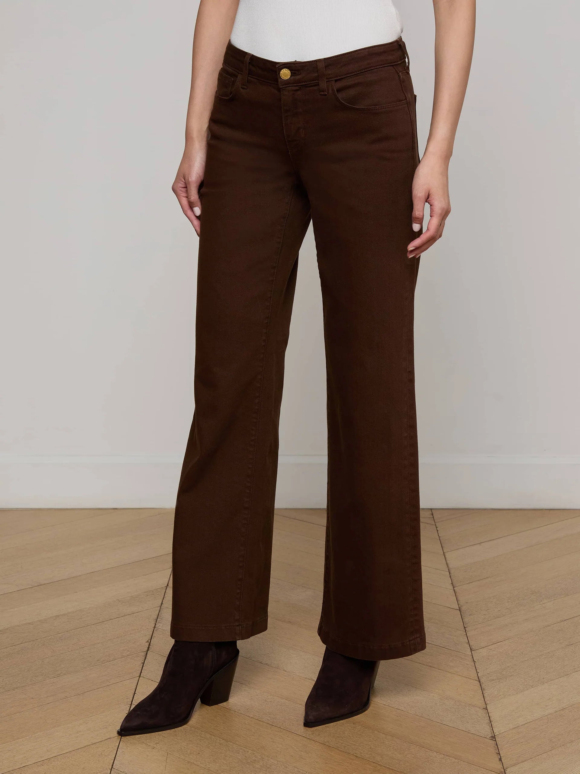 Joanne Low-Rise Wide-Leg Jean - Brown by L'agence — view 3