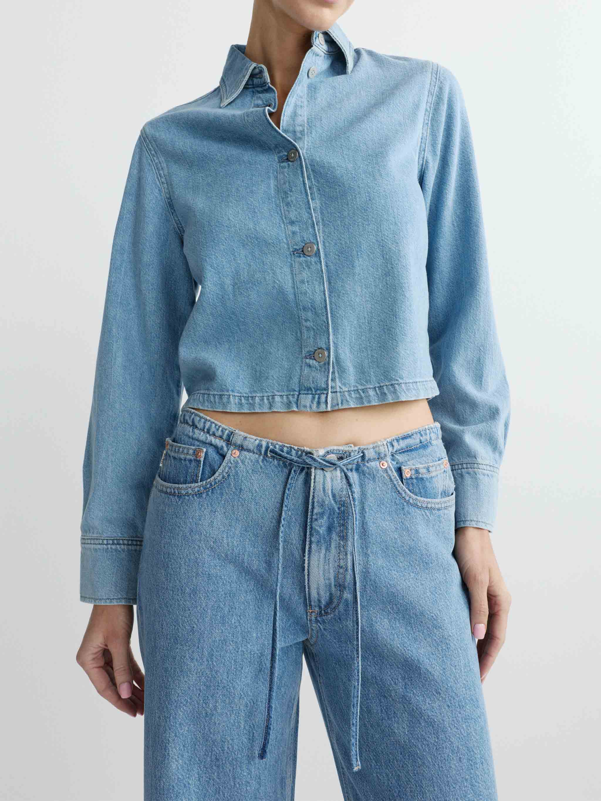 Sienna Low-Slung Wide Leg Relaxed 31” Jeans - River Aura by DL1961 — view 4
