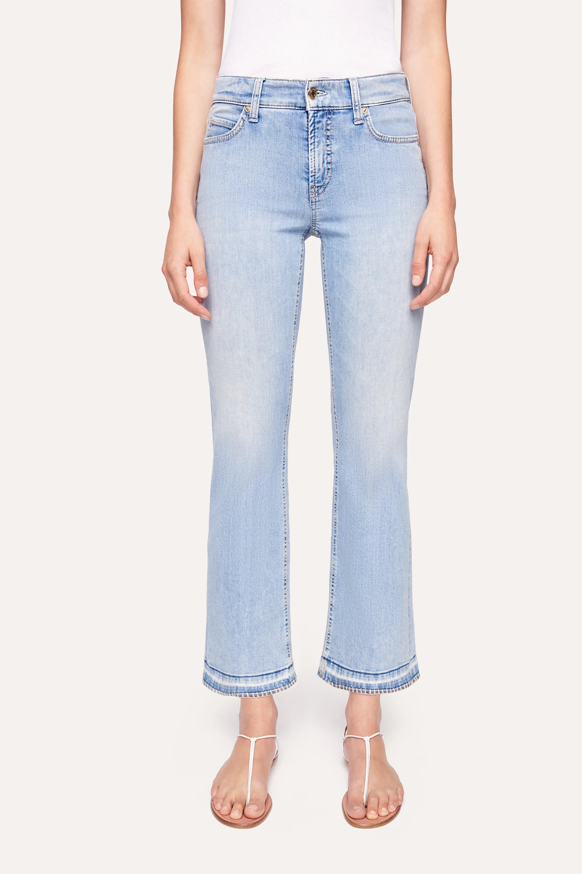Paris Easy Kick Flared Crop Denim - Super Bleach by Cambio | 25 South Boutiques