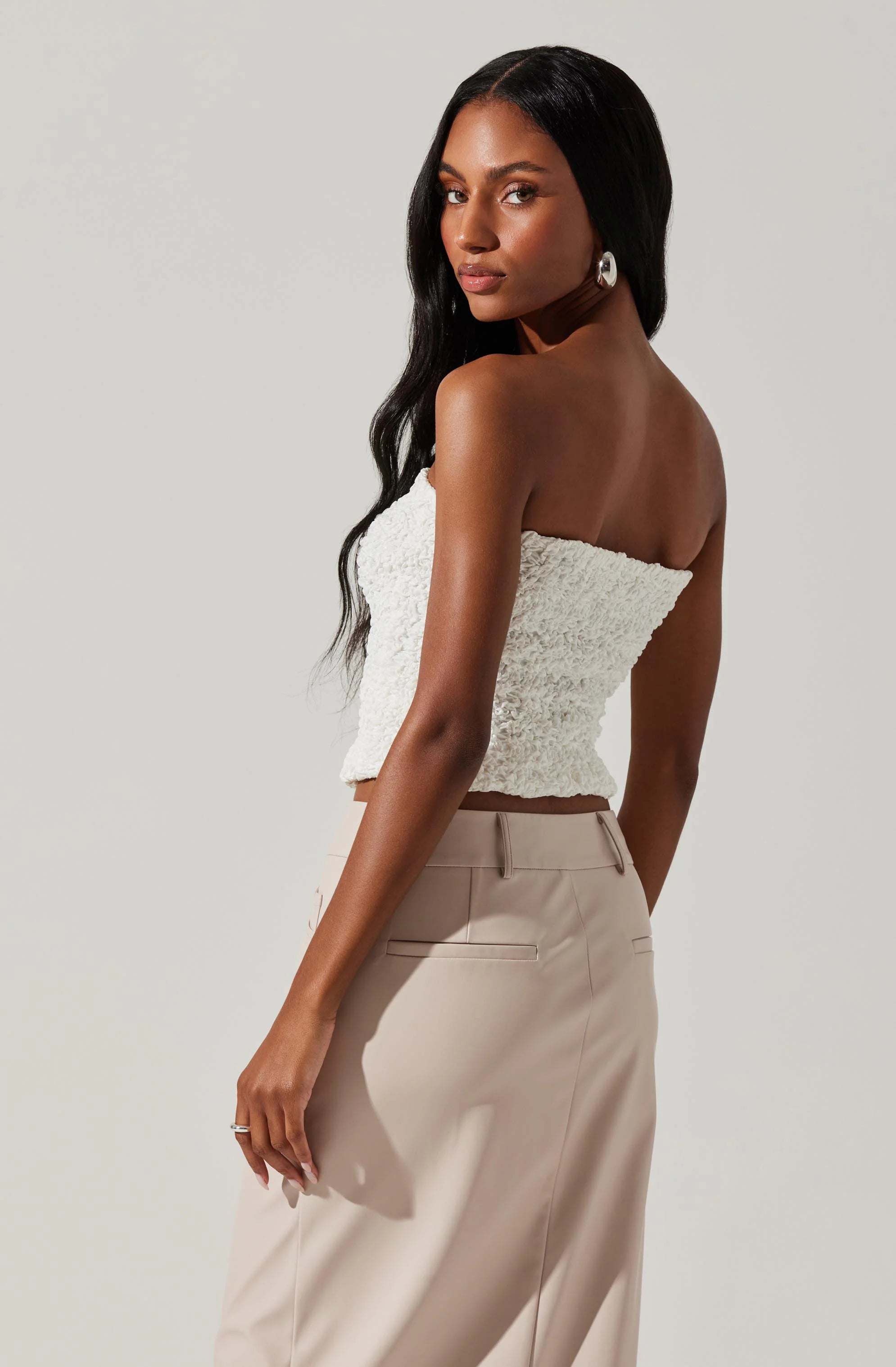 Cinna Tube Top - White by ASTR the Label — alternate view