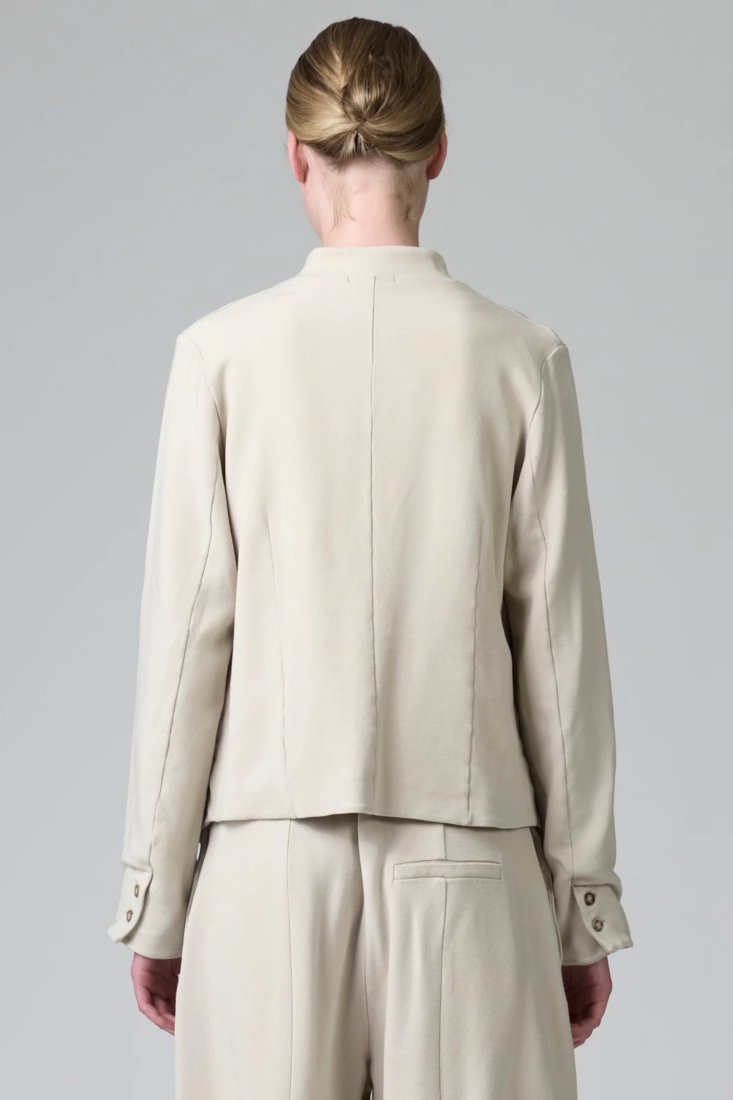 Stretch Wool Shaped Jacket - Chalk by Transit Par-Such — view 3