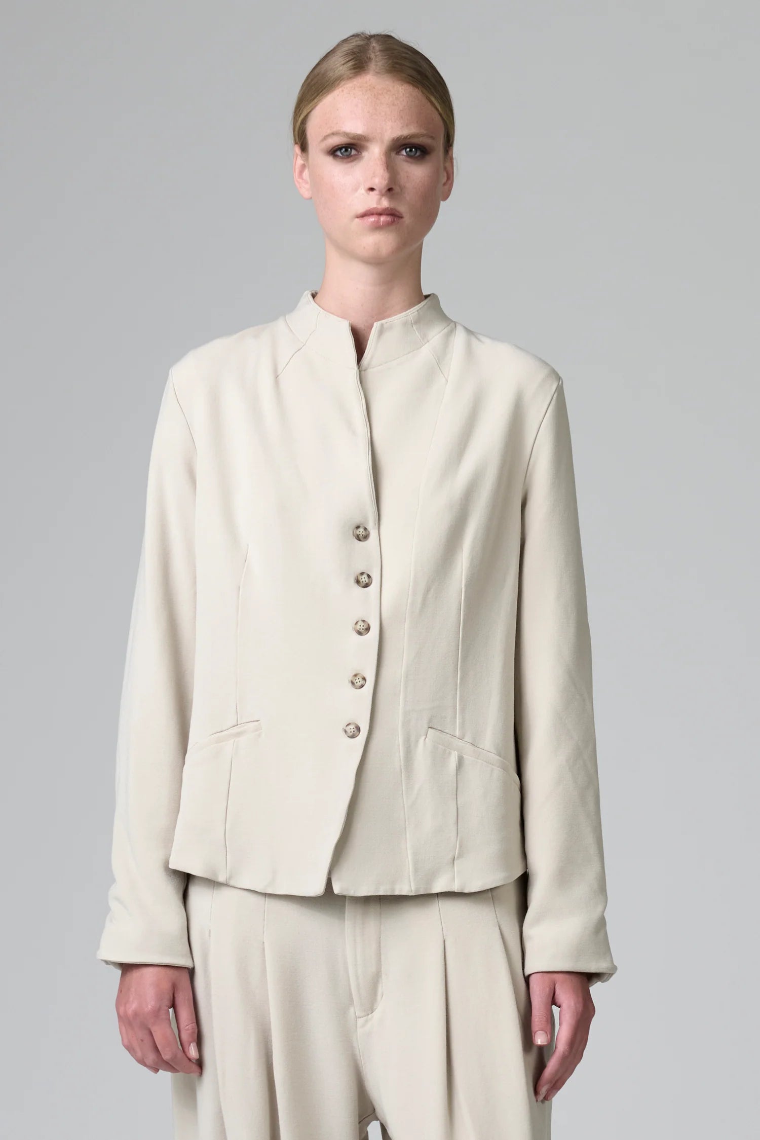 Stretch Wool Shaped Jacket - Chalk by Transit Par-Such | 25 South Boutiques