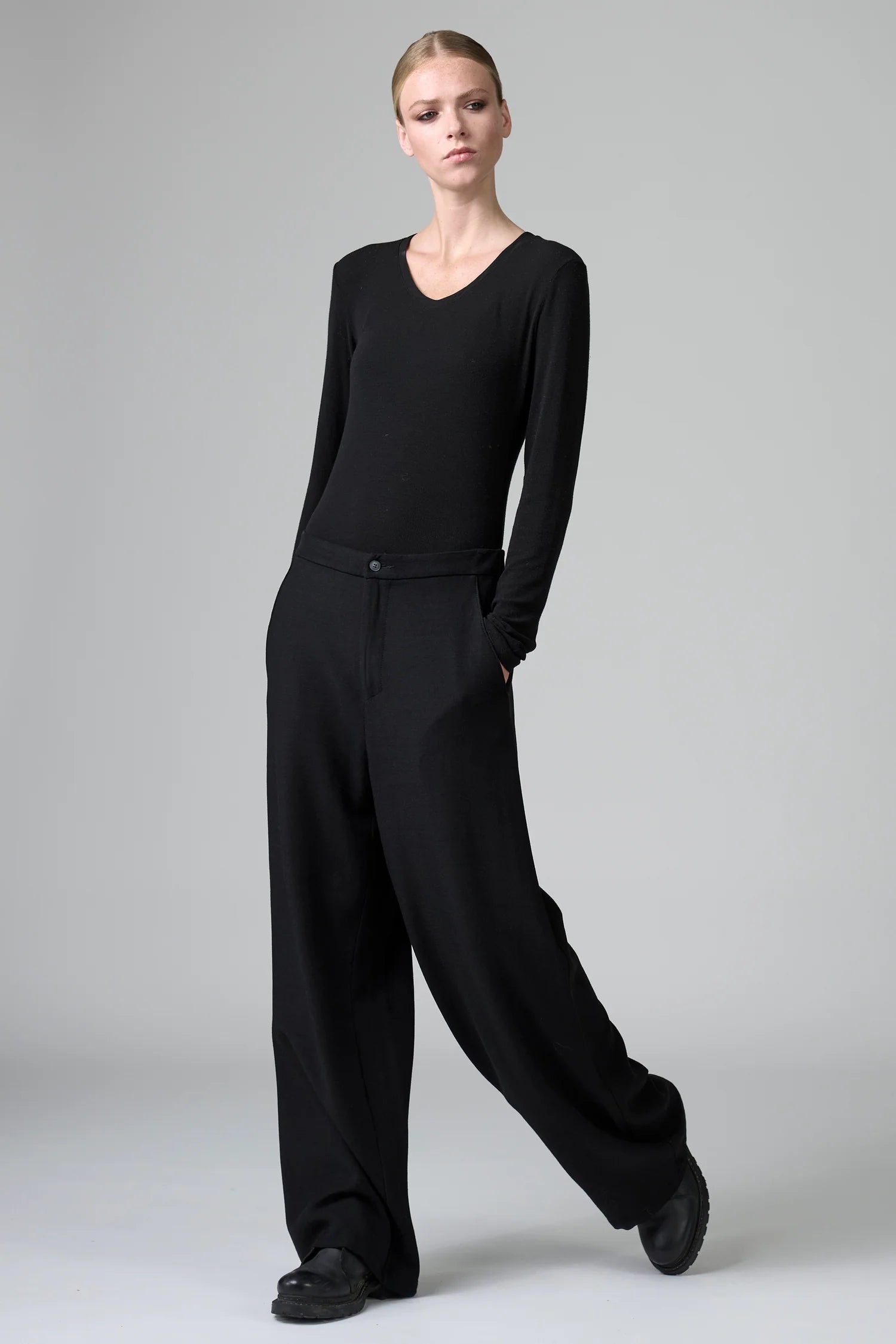 Stretch Wool Wide Leg Trousers - Black by Transit Par-Such | 25 South Boutiques