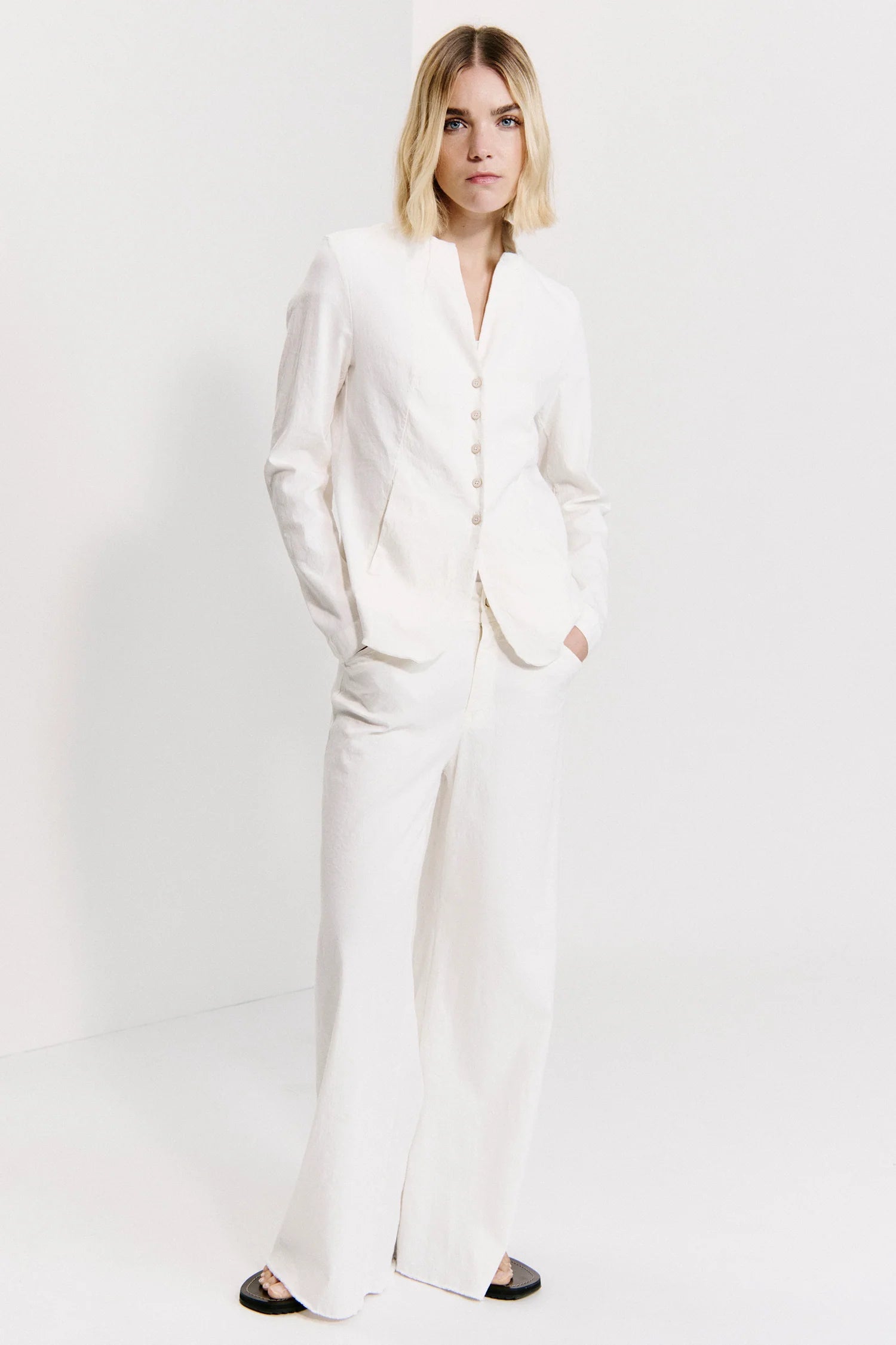 Wide Leg Frayed Bottom Trousers - Milk by Transit Par-Such | 25 South Boutiques