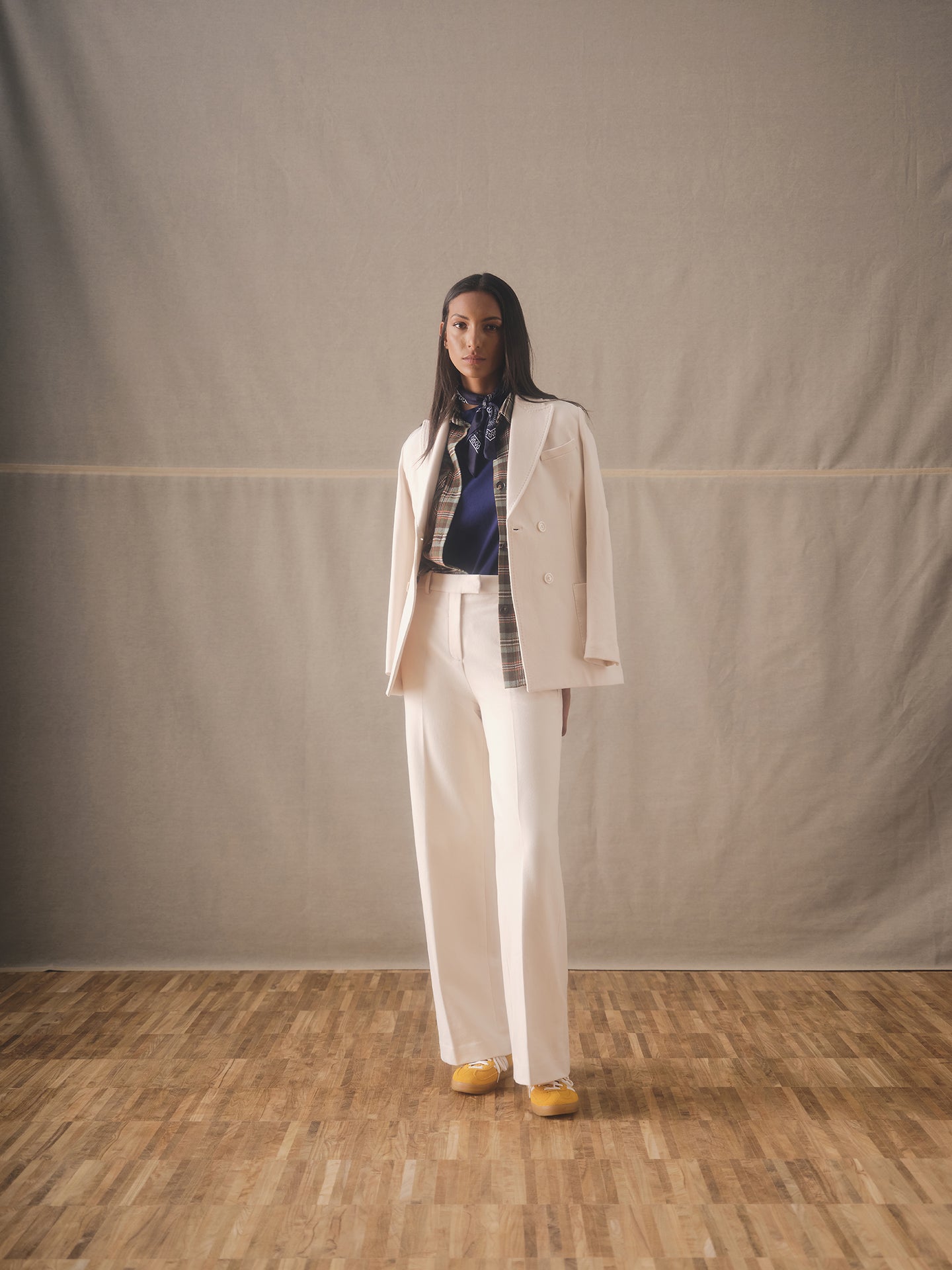 Cashmere Touch High Waisted Trousers - Off White by Circolo — view 6