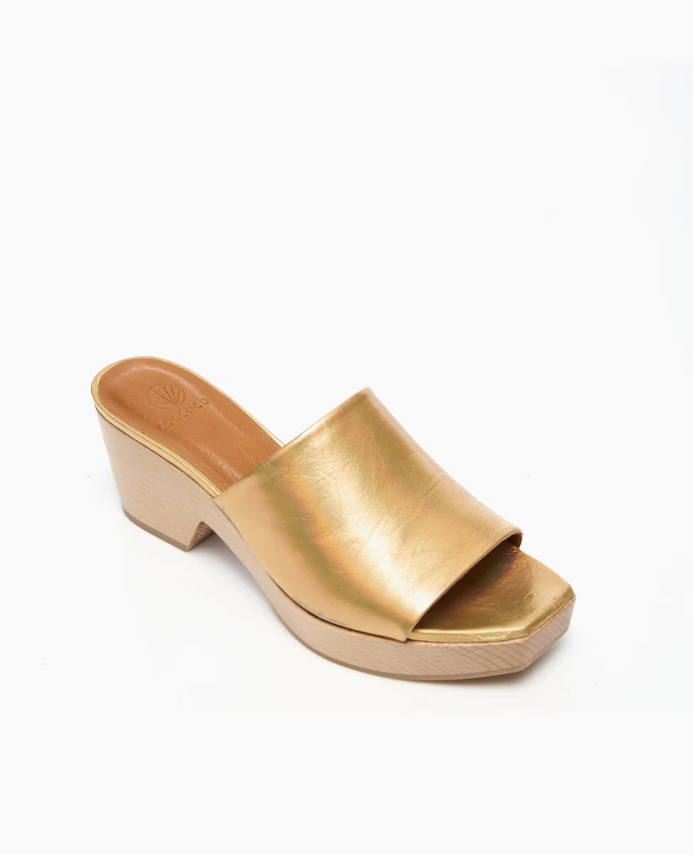 Mist Clog - Iris by Coclico — view 3