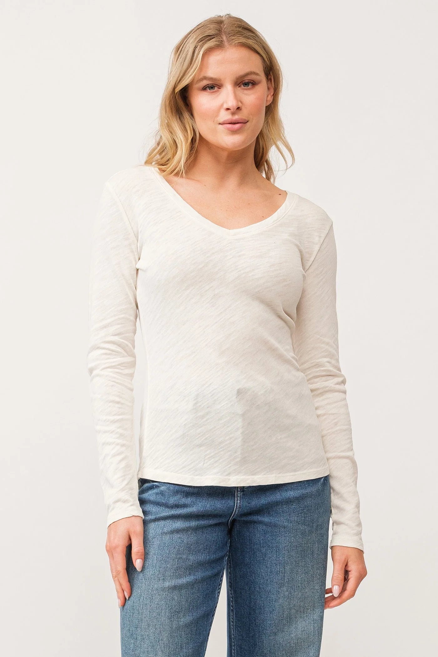 Alina V Neck Long Sleeve Tee - Antique White by Dear John | 25 South Boutiques