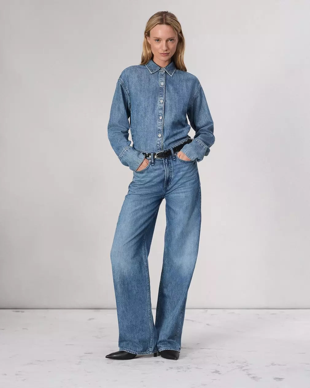 Featherweight Logan Wide Leg Jean - River by Rag & Bone | 25 South Boutiques