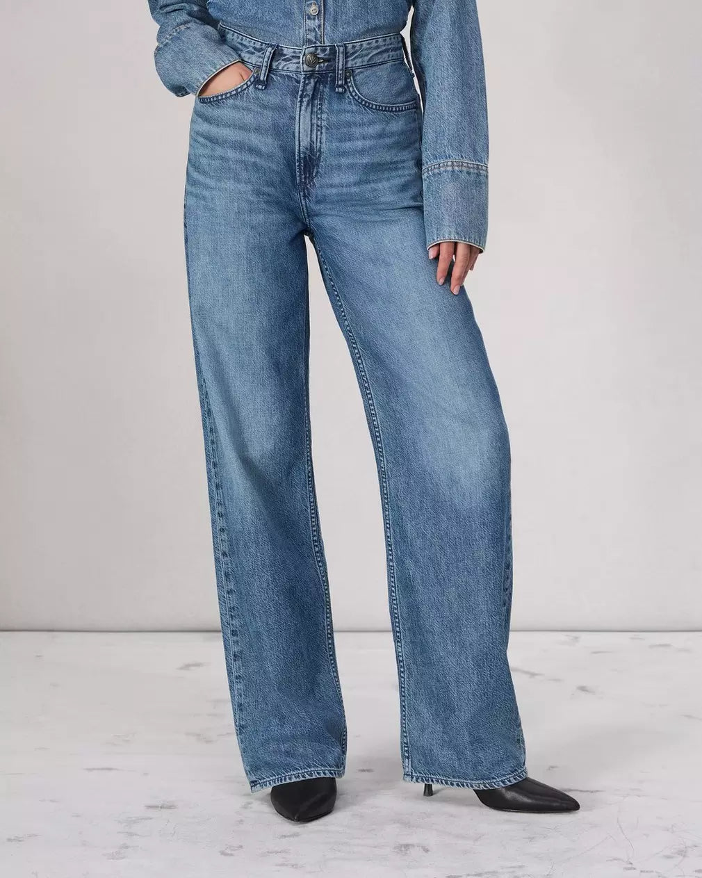 Featherweight Logan Wide Leg Jean - River by Rag & Bone — alternate view