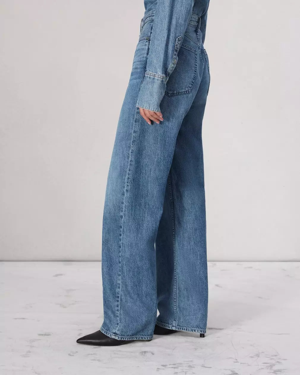 Featherweight Logan Wide Leg Jean - River by Rag & Bone — view 3