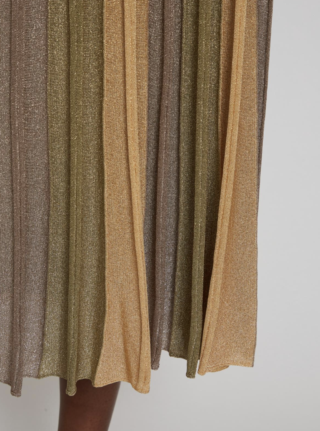 Gala Lurex Pleated Skirt - Green April Moon by Maison Lurex — view 5