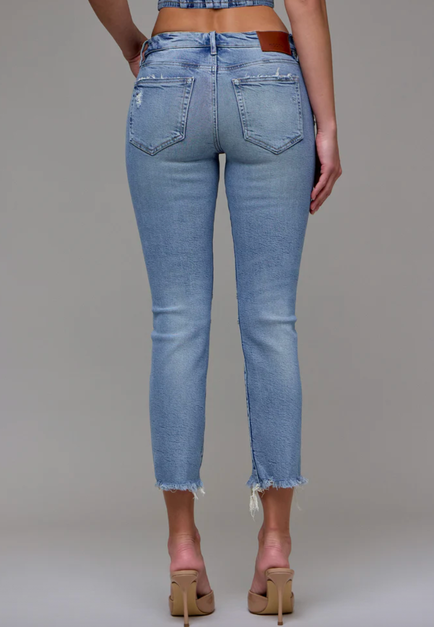 Quinn Low Rise Frayed Hem Cigarette Skinny - Medium Light by Hidden Jeans — view 4