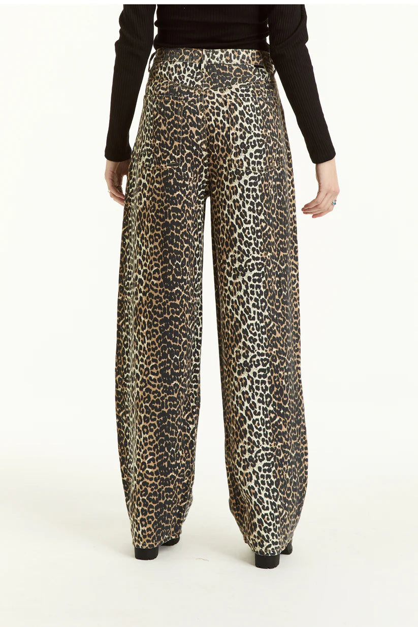 Pajama Jean - Leopard by Tractr — view 4