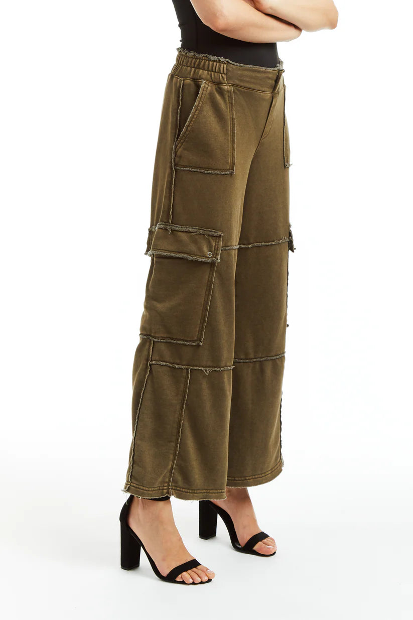 Mid Rise Cargo Lounge Pant - Olive by Tractr — view 3