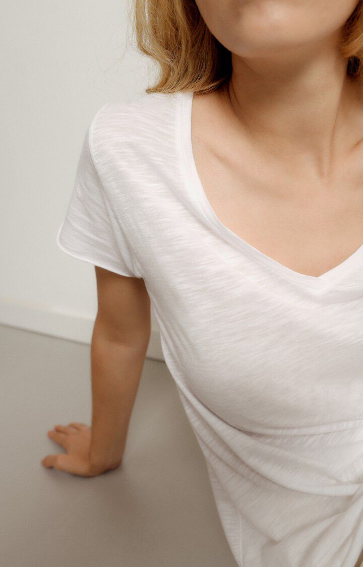 Jacksonville Soft V T-Shirt - Blanc by American Vintage — view 3