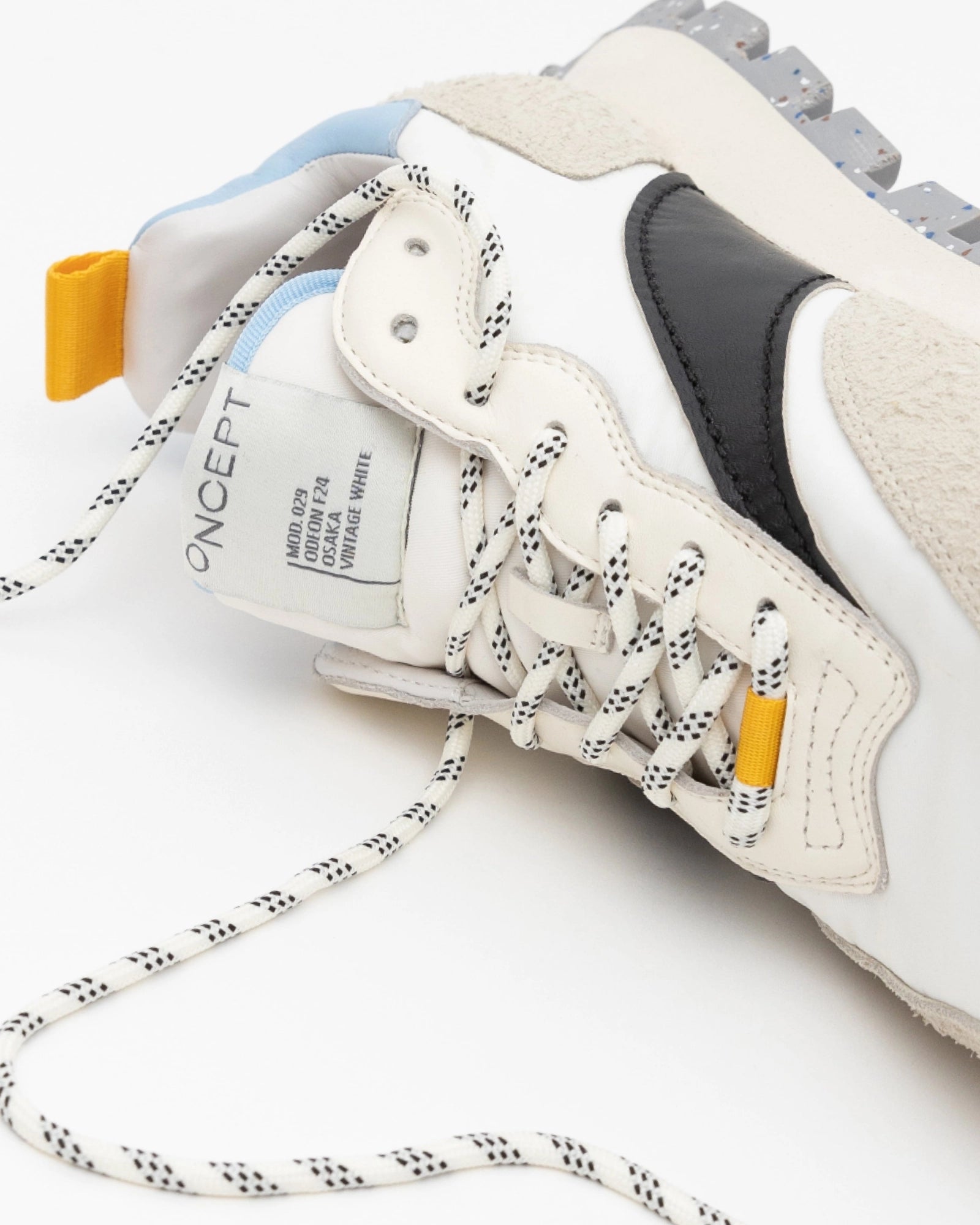 Osaka Sneaker - Vintage White by ONCEPT — view 3