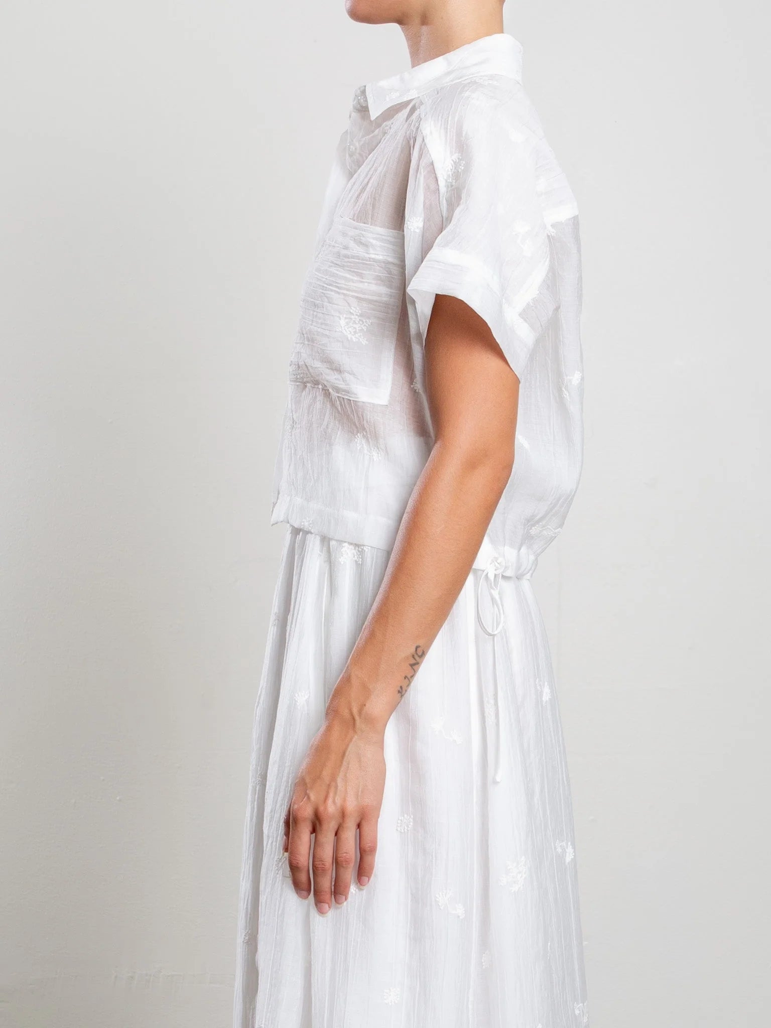 Zoey Floral Embroidery Shirt - White by Pharaoh — view 3