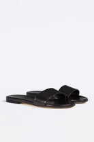 Band Flat Mule - Nero by Liviana Conti — alternate view