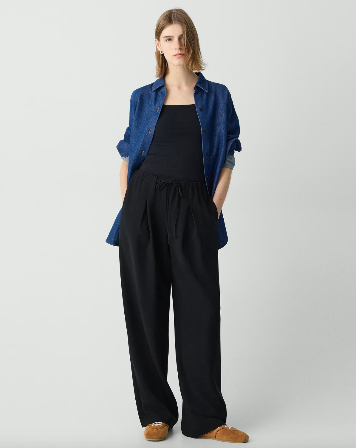 Pleated Pull-On Crepe Pant - Black by Theory | 25 South Boutiques