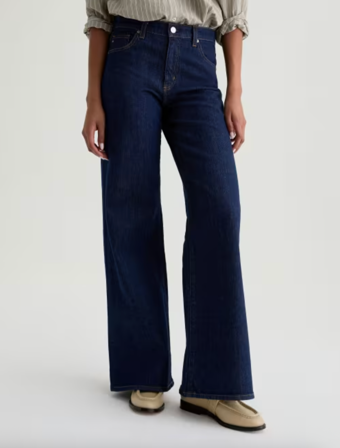Saige Wide Leg Mid Rise - Symmetry by Adriano Goldschmied AG — alternate view