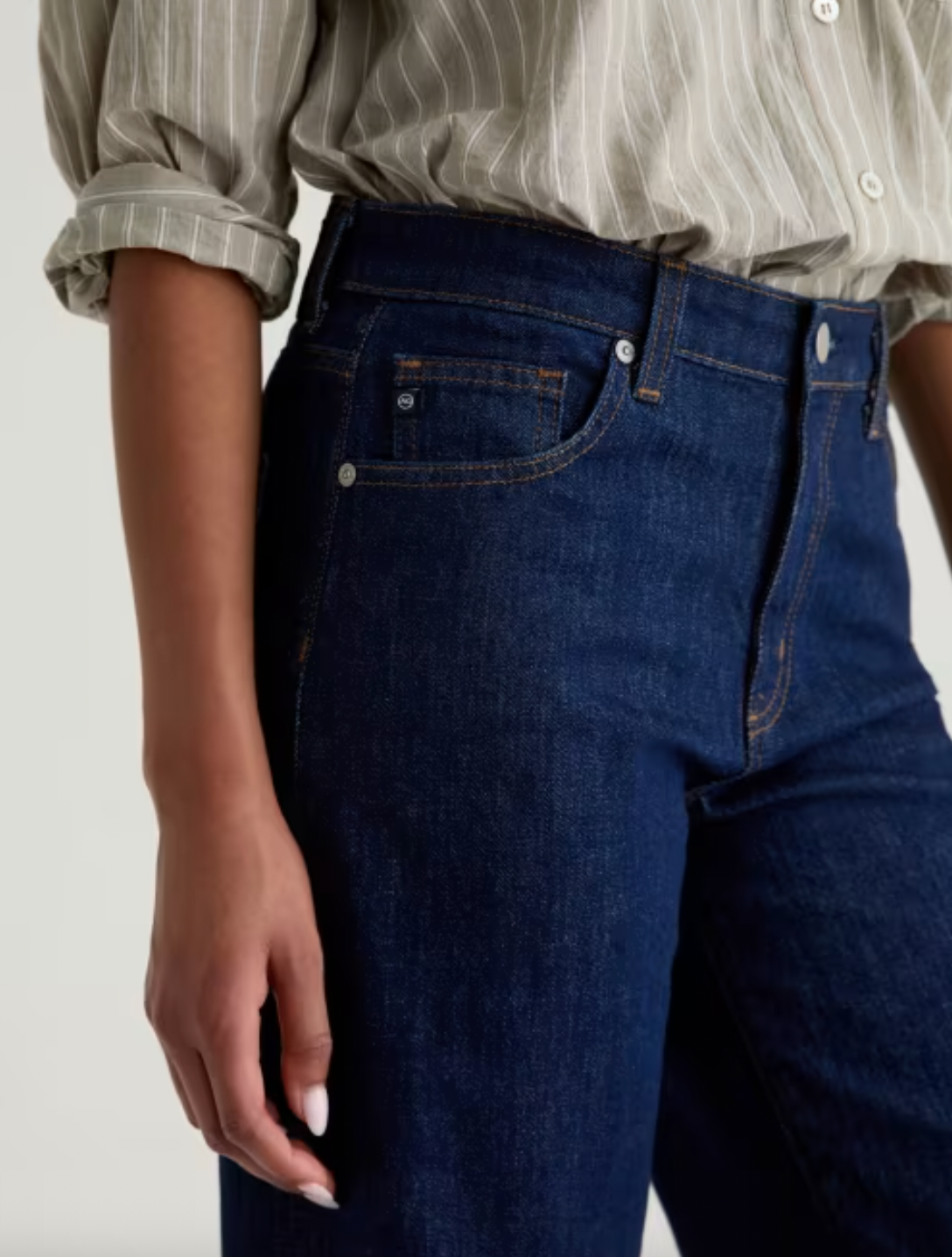 Saige Wide Leg Mid Rise - Symmetry by Adriano Goldschmied AG — view 3