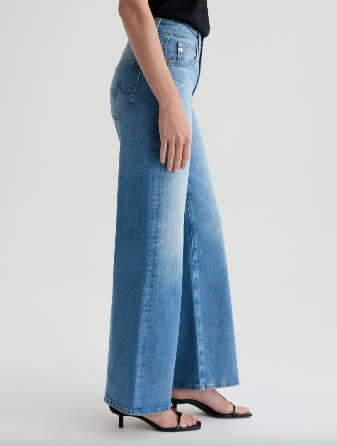 Saige Wide Leg Mid Rise - 18 Years Bisou by Adriano Goldschmied AG — view 3