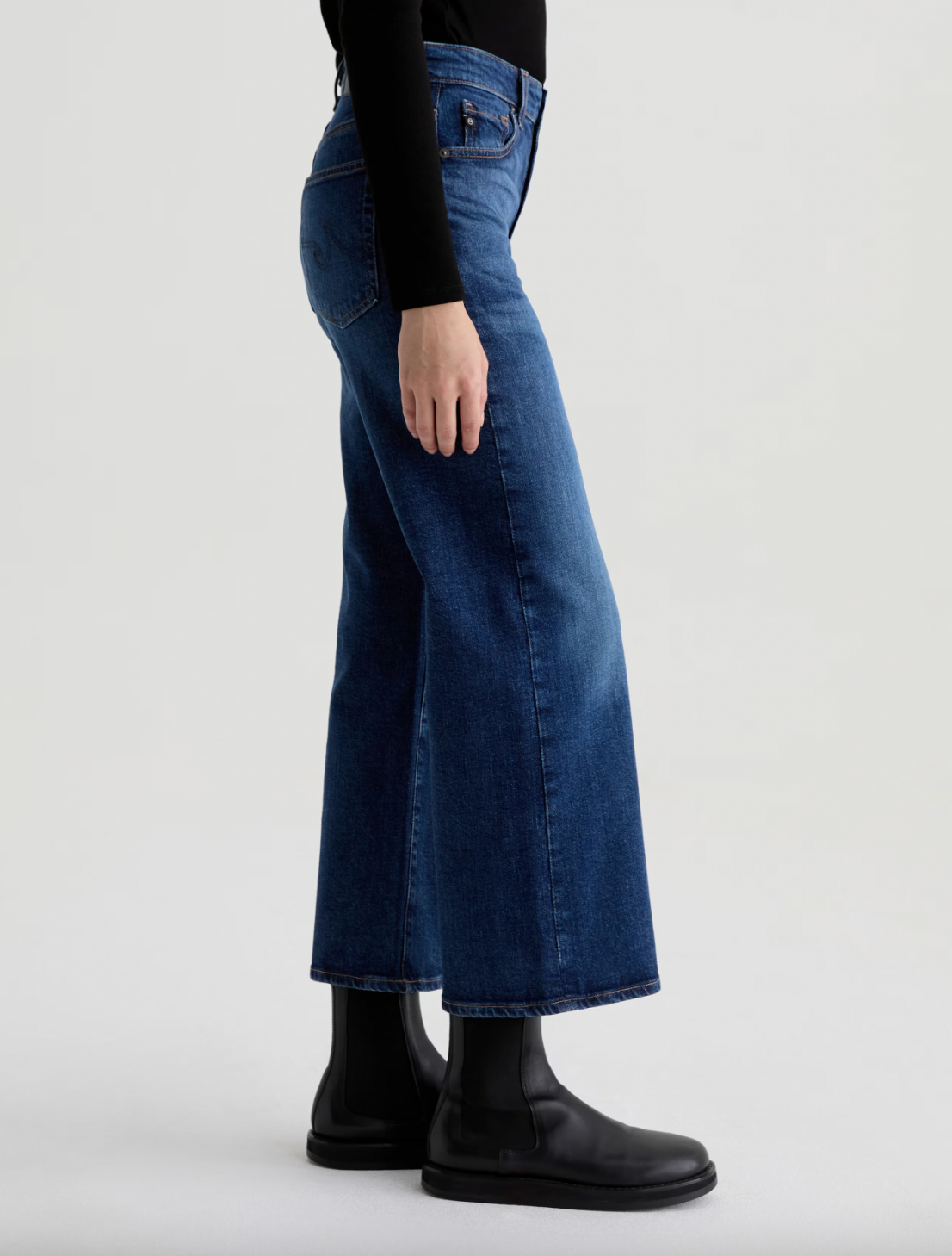 Saige Wide Leg Mid Rise - Veiled by Adriano Goldschmied AG — view 3