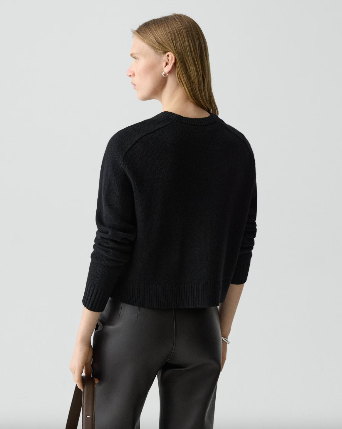 Cropped Crewneck Sweater in Cashmere - Black by Theory — view 3