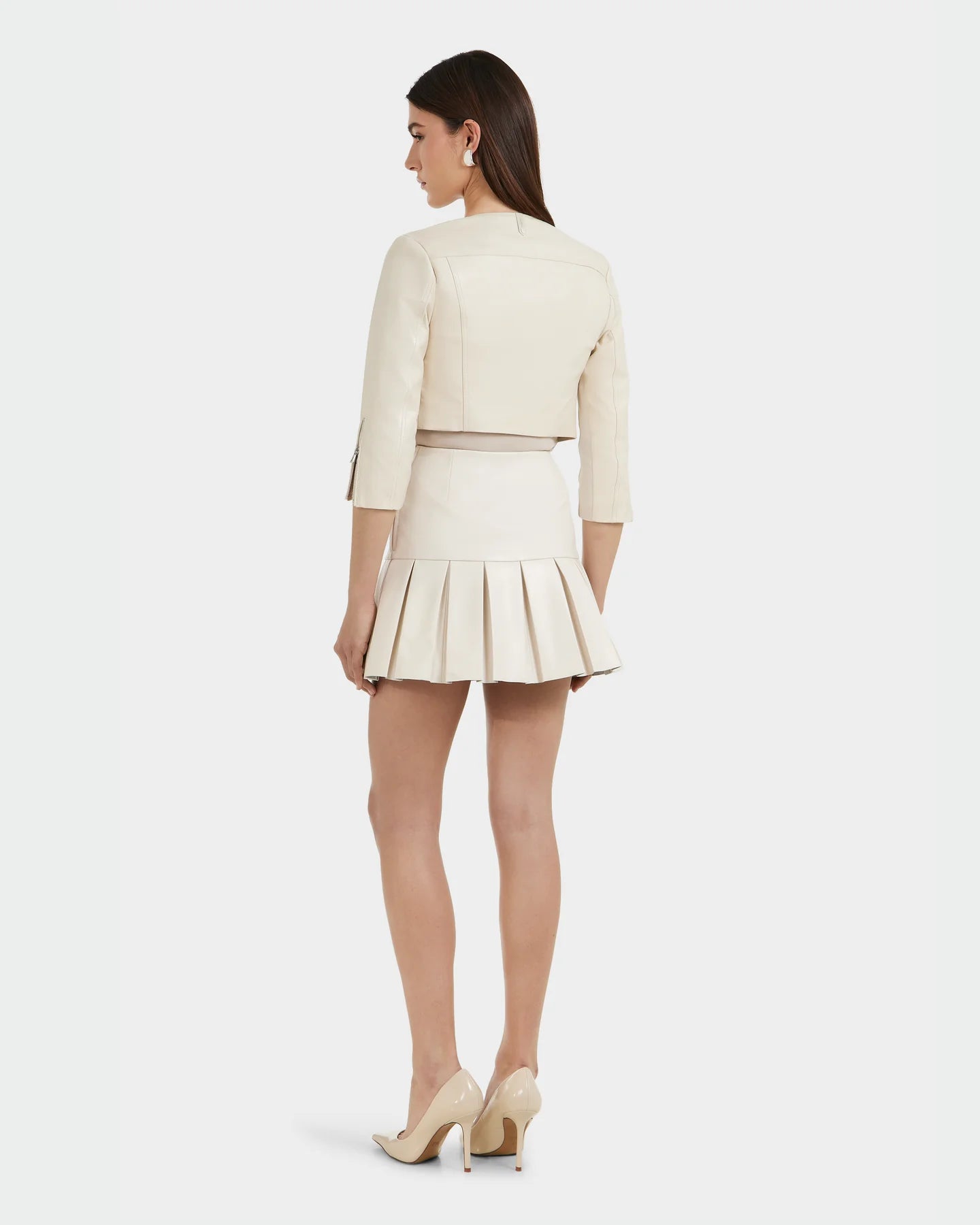 Winni Fitted Cropped Leather Jacket - Vanilla by Rudsak — view 5