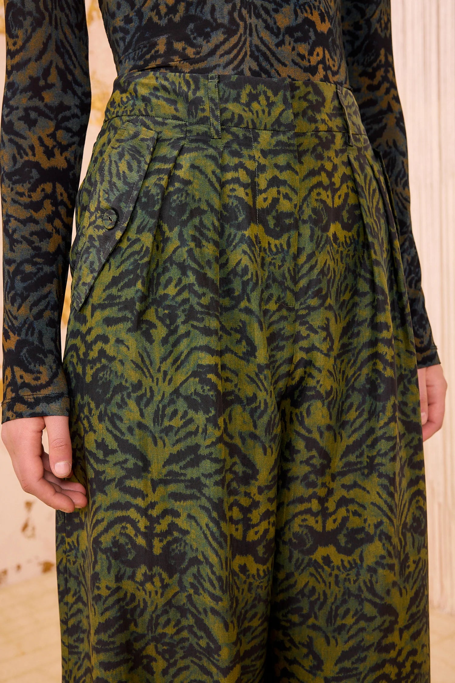 Charlie Silk High Waist Wide Leg Pant - Desert Jasper by Ulla Johnson — alternate view