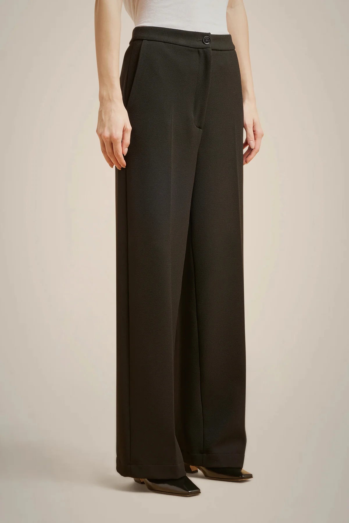 Straight Leg Trousers - Nero by Liviana Conti — view 3