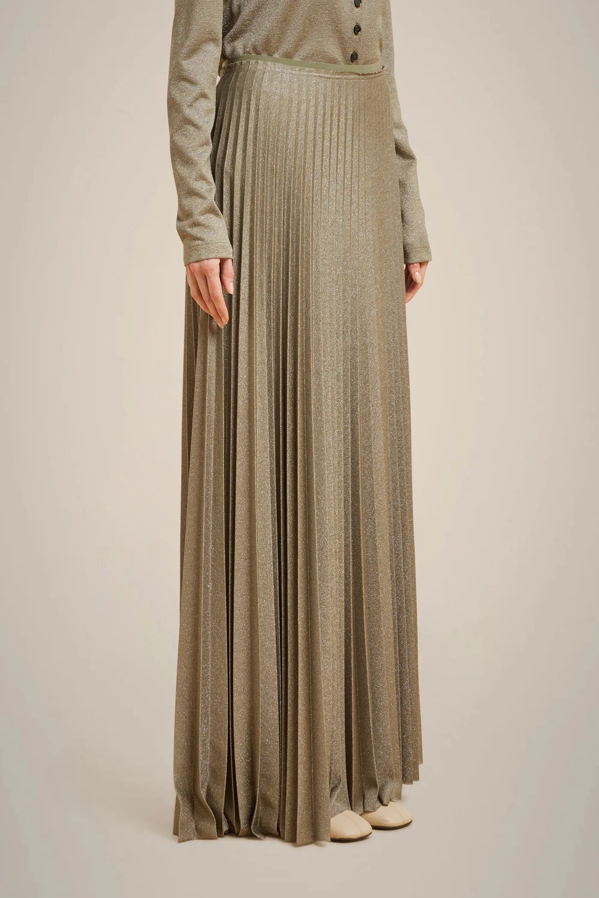 Lurex Jersey Pleated Skirt - Verde Green Pepper by Liviana Conti — alternate view