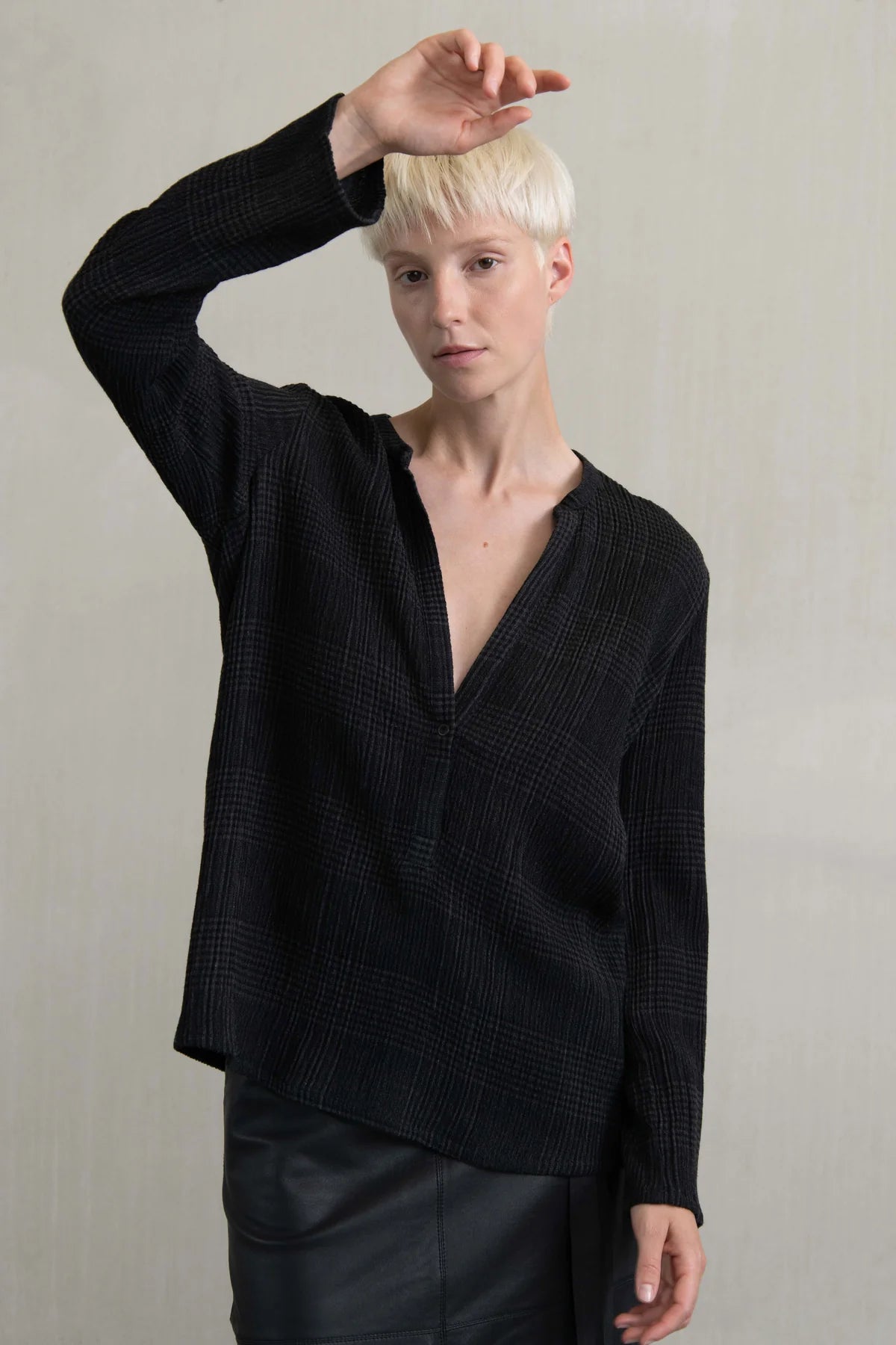 Chall Top - Onyx by Humanoid | 25 South Boutiques