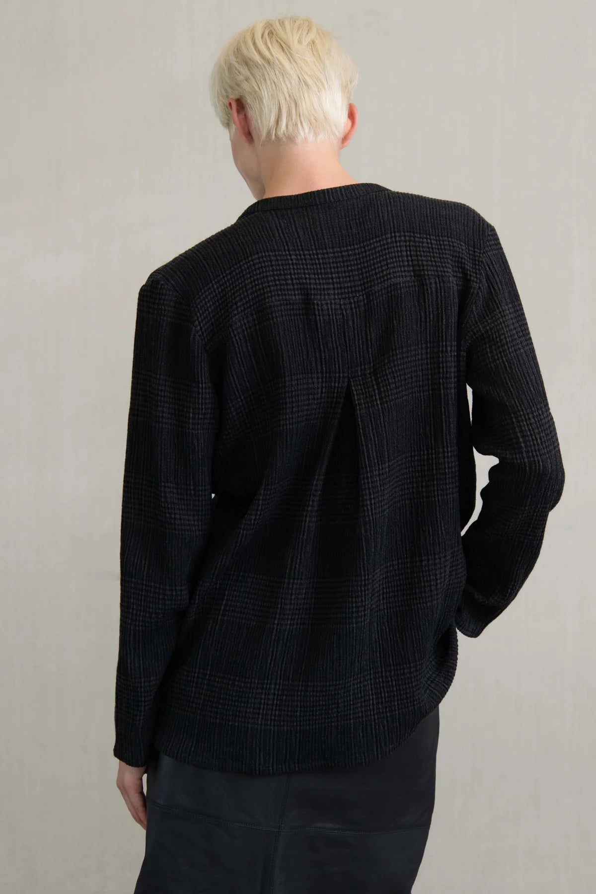 Chall Top - Onyx by Humanoid — view 3