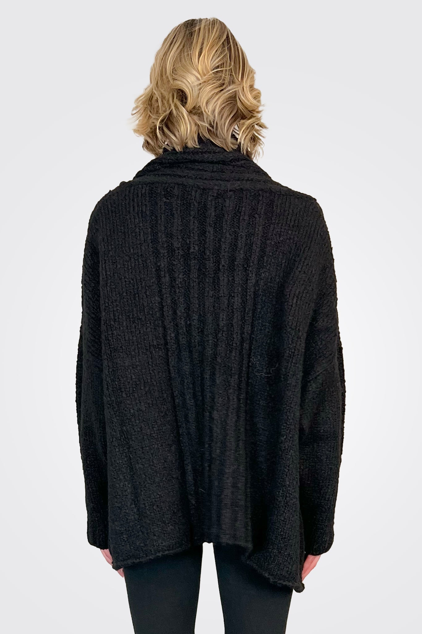 Alto Cardigan - Black by Studio B3 — alternate view