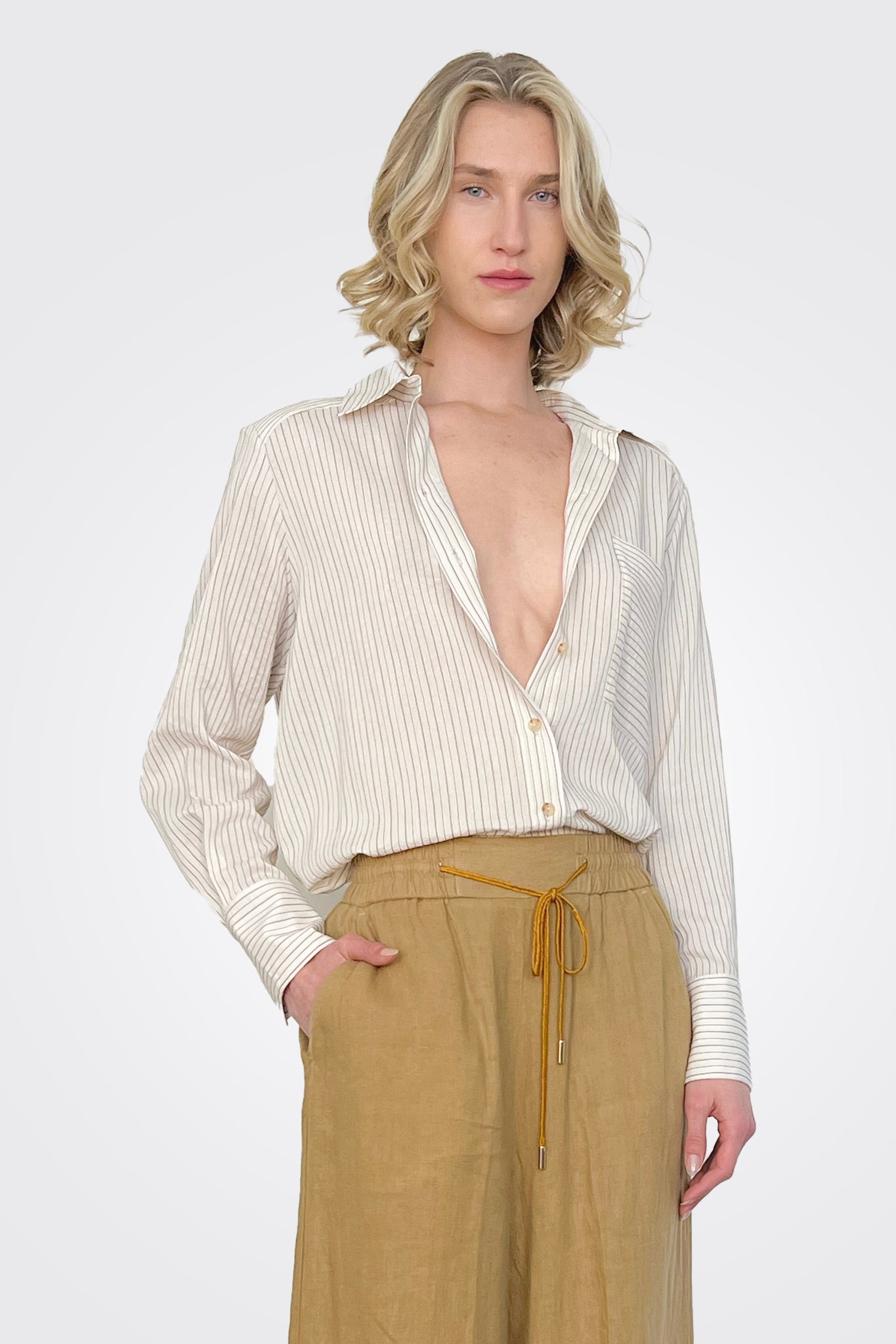 Aura Shirt - Cream / Caramel by Momonì | 25 South Boutiques