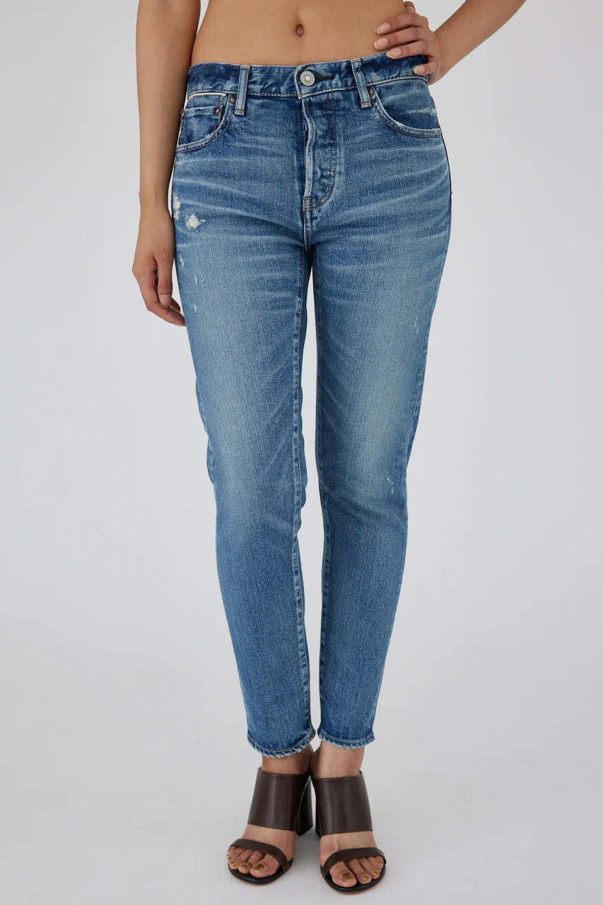 Avenal Mid Rise - Blue by Moussy | 25 South Boutiques
