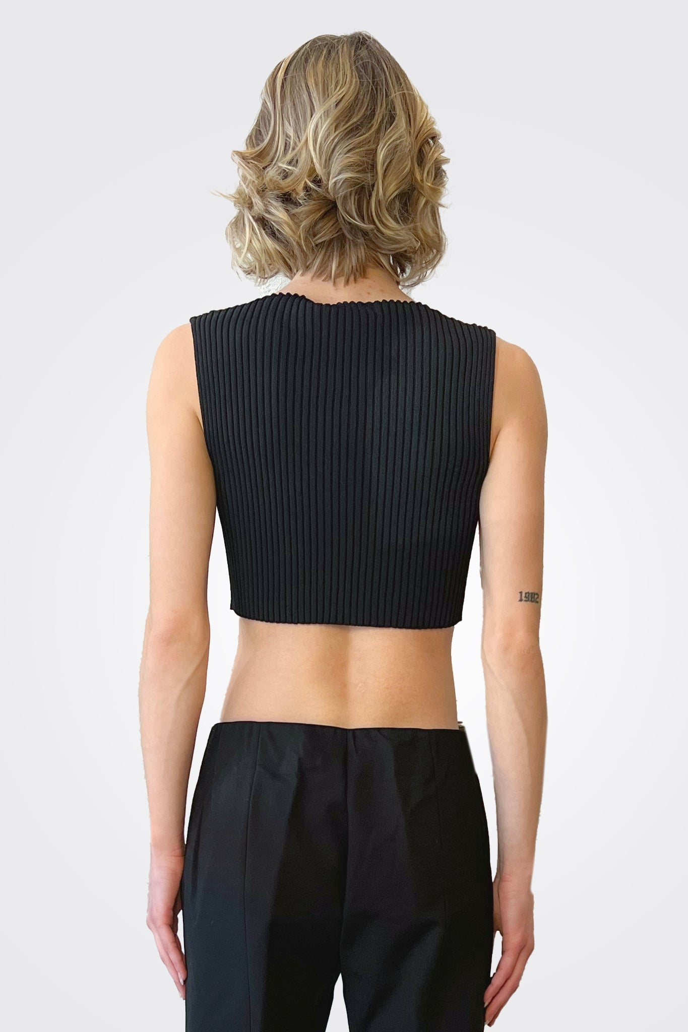 Cropped Ribbed Zip Top - Black by Liviana Conti — view 4