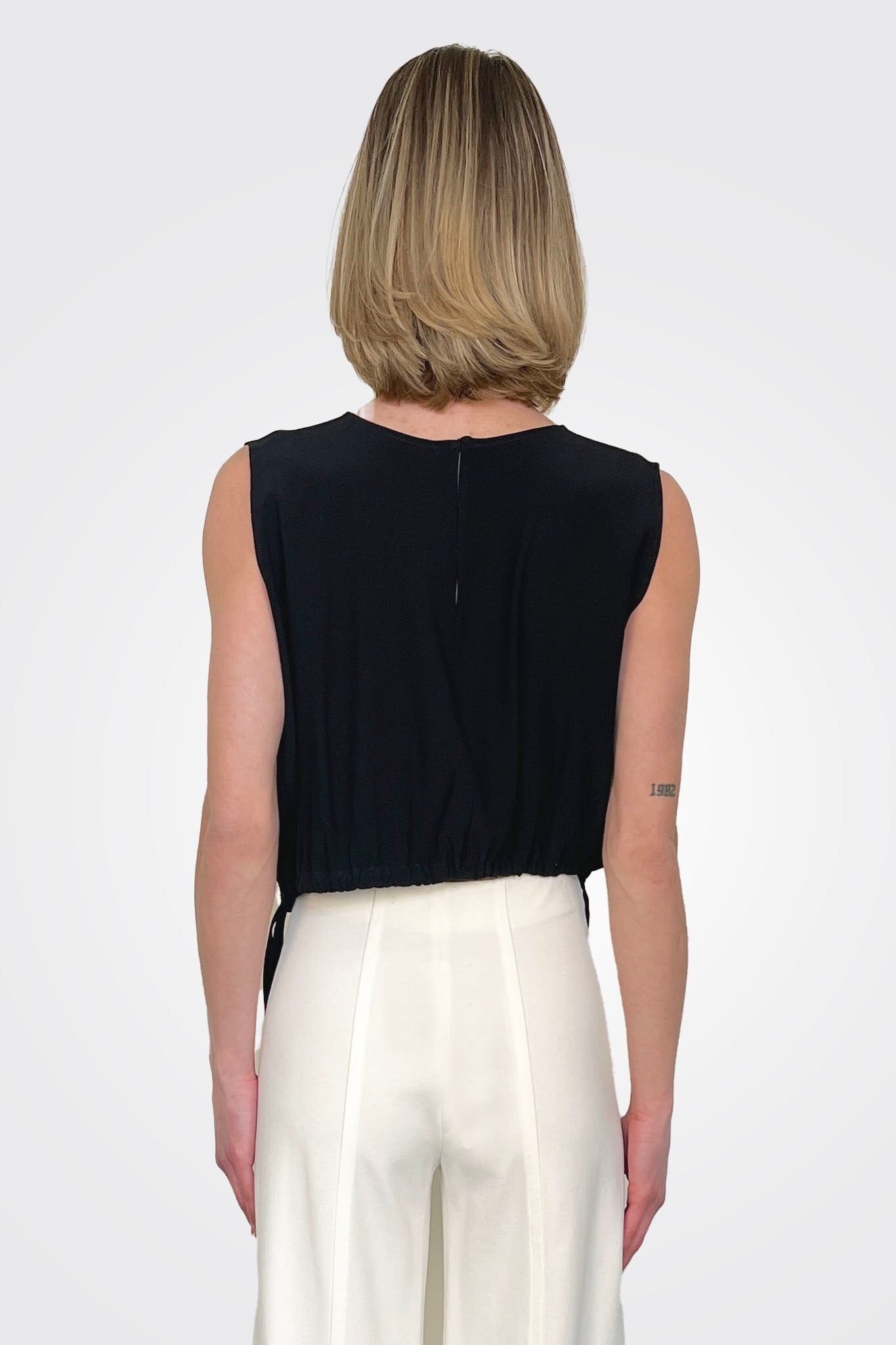 Synched Blouse - Noir by Liviana Conti — alternate view