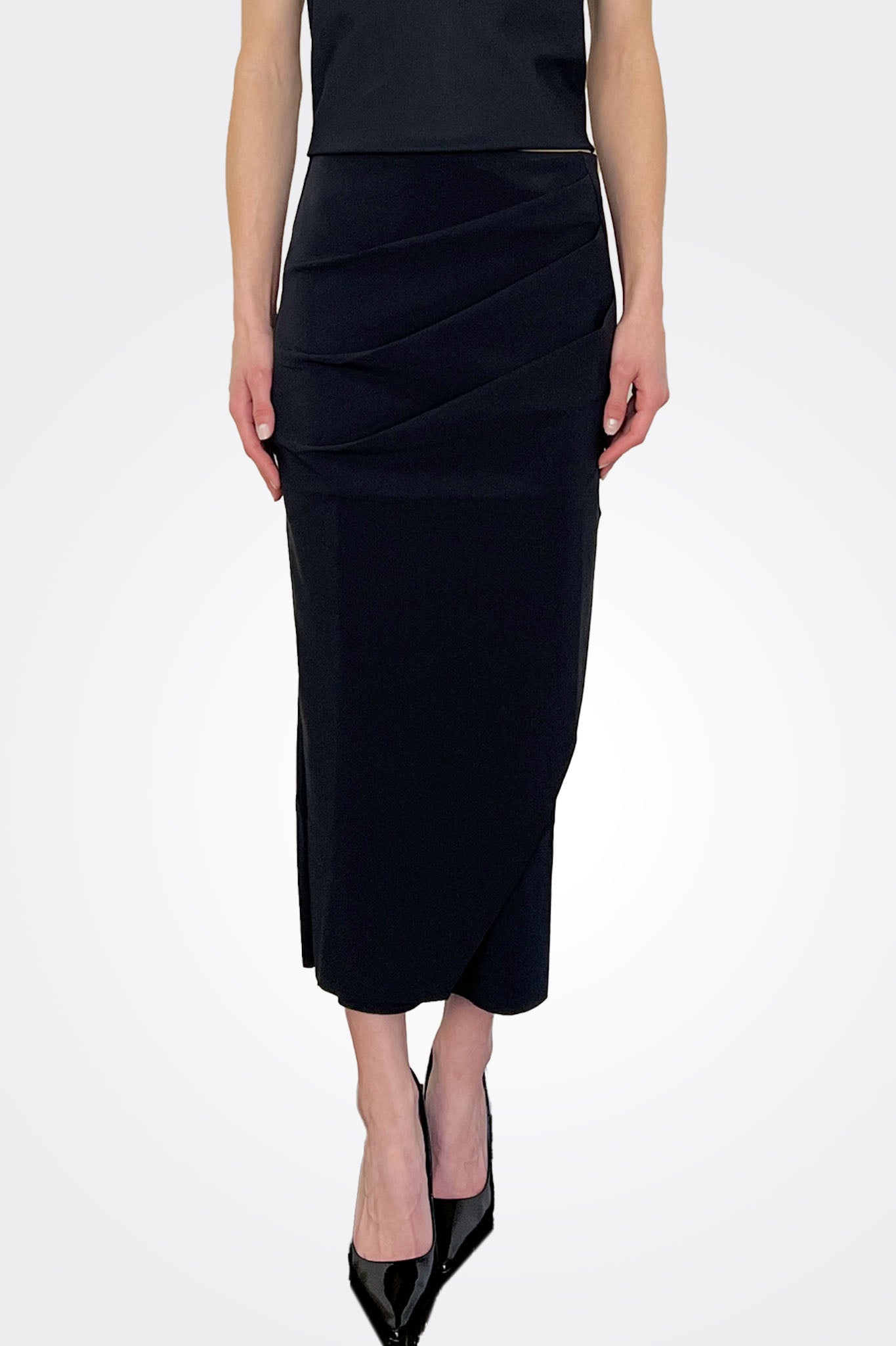 Divio Midi Skirt - Black by Chiara Boni — alternate view