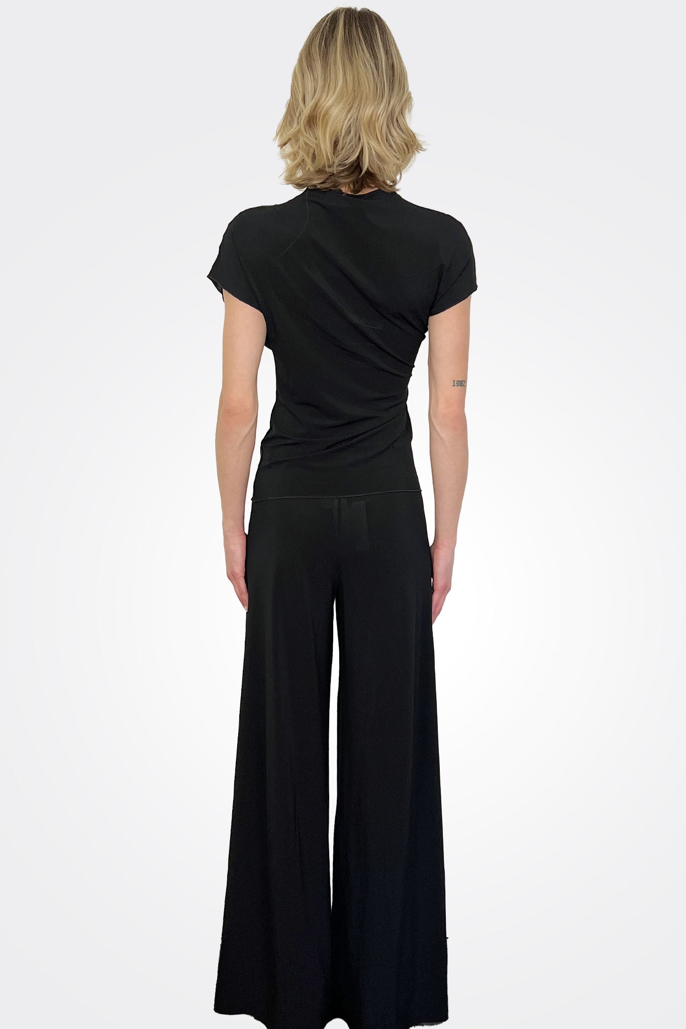 Skylan Crepe Pants - Black by Chiara Boni — alternate view
