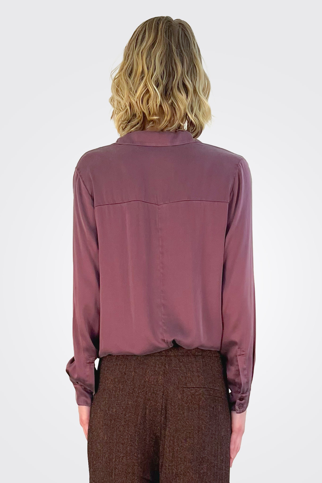 Stretch Satin Silk Shirt - Burgundy by Transit Par-Such — alternate view