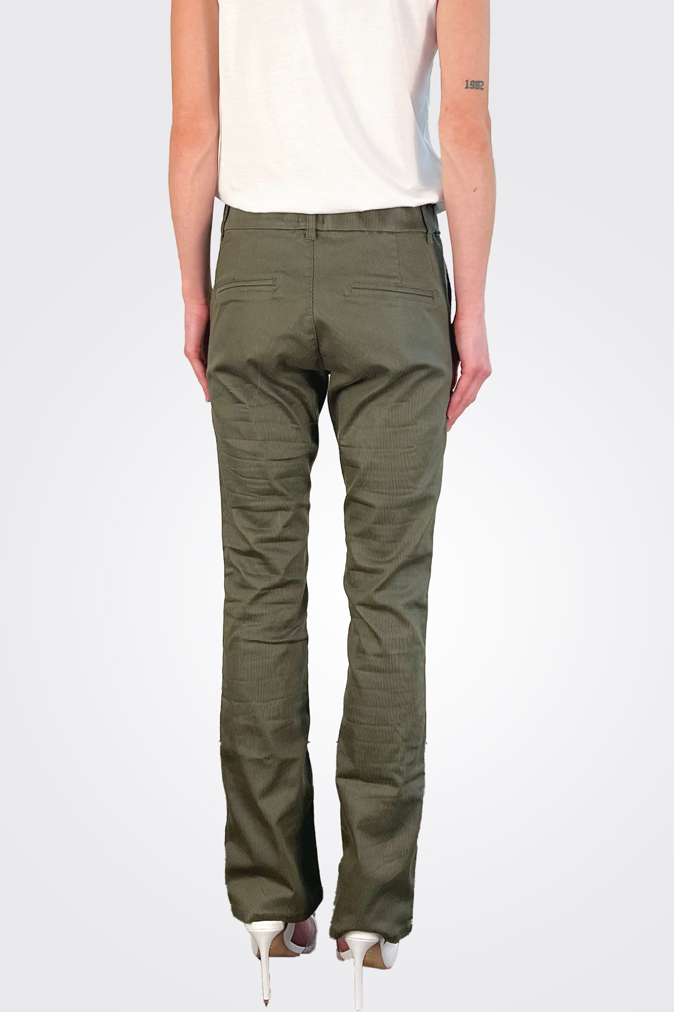 Dafna Pants - Green Pattern by Bevy Flog — view 3