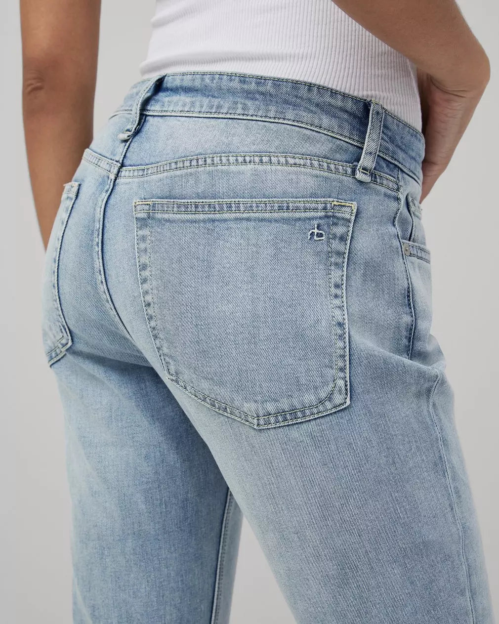 Dre Low-Rise Boyfriend - White Haven by Rag & Bone — view 4